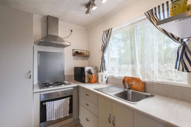 2B Darroch Street Fairy Springs_2