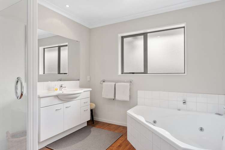 573 Oxford Road Fernside_10