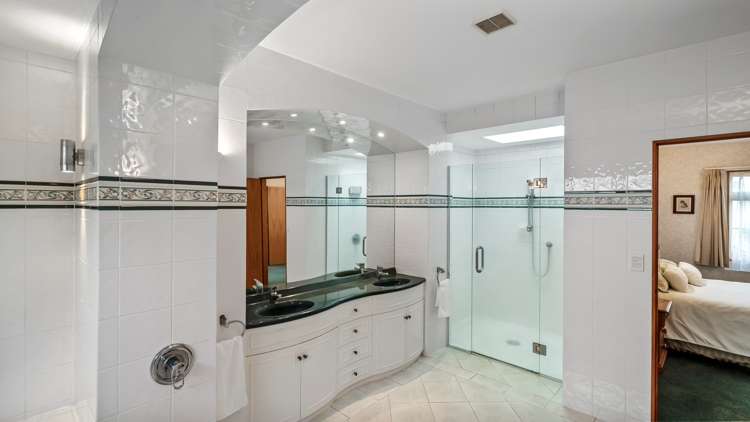 2 Gordon Road Mount Maunganui_15