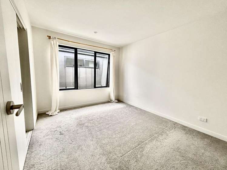 2/28 Smythe Rd Henderson_8