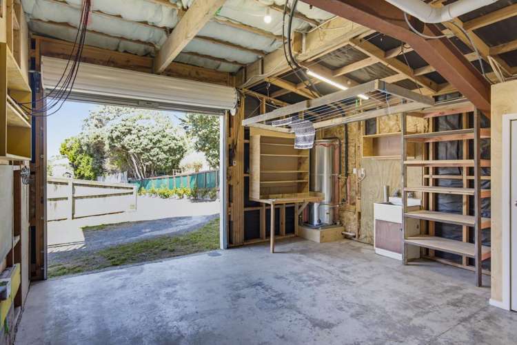 195 Tutere Street Waikanae Beach_21