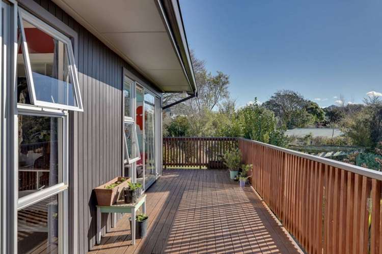 51 Inkerman Street Renwick_15