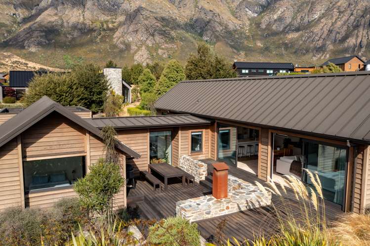 18 Bretby Court Jacks Point_24