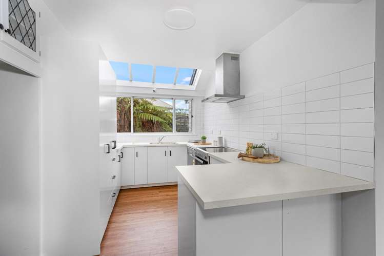 33 Glenrowan Avenue_5