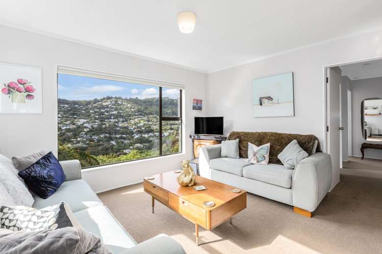 25 John Witton Drive Crofton Downs_4