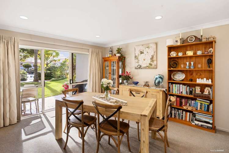 33/111 Santa Monica Drive (Pacific Palms Resort)_3