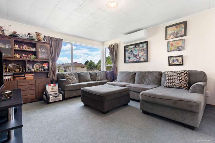 4 Aldo Place Clover Park_5