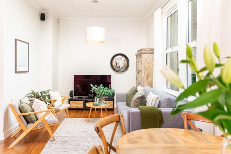 119 Eden Street Island Bay_24