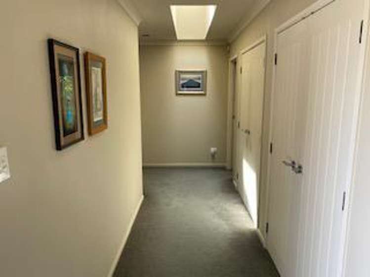 3c Kinross Drive Merrilands_10