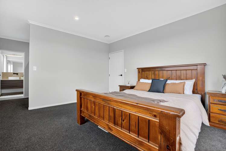 9 Membery Lane Patumahoe_16