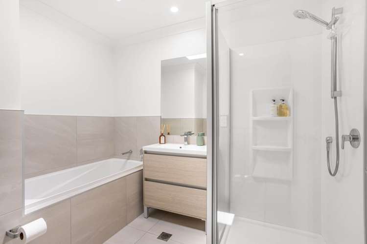 25 Koura Drive Red Beach_11