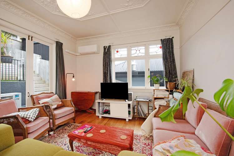 24 Myrtle Crescent_2