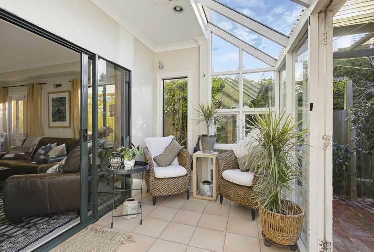 27 Queen Street Mount Victoria_23