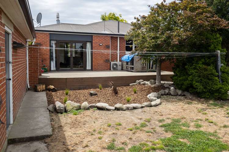 35 Reid Crescent Allenton_18