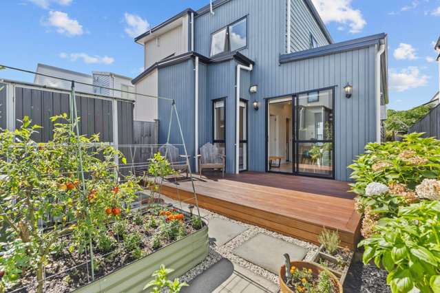 Motivated seller. Present all offers!