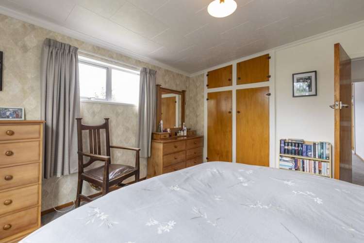 677 Woodstock Road Burnt Hill_10