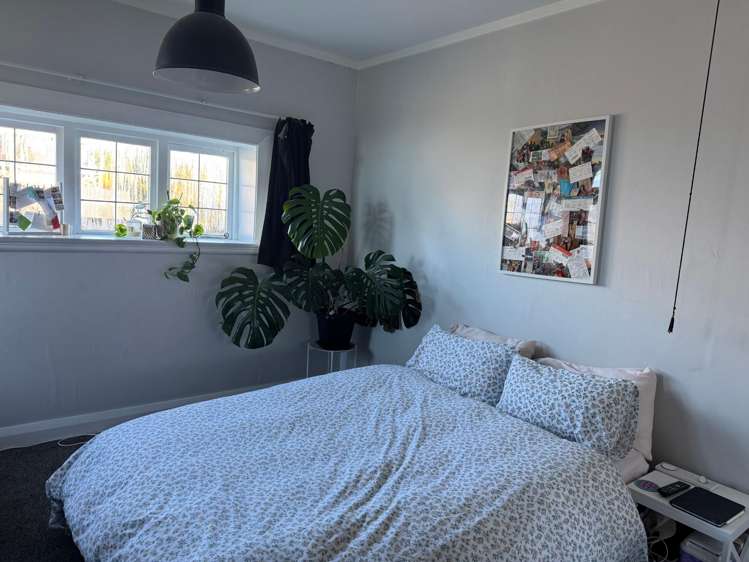 64 Louisa Street Gladstone_9