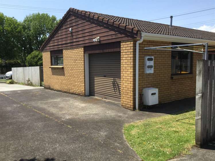 1/112 Titirangi Road New Lynn_1