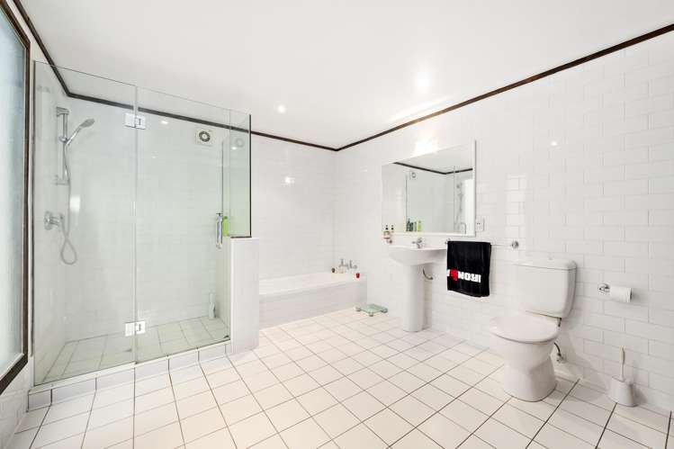 3/12 Little George Street Thorndon_10