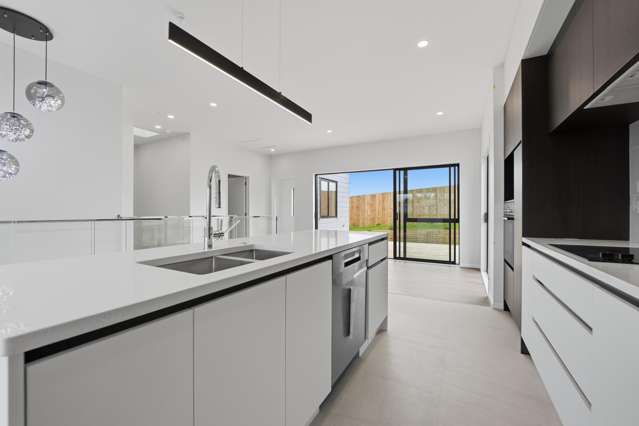 8/20 Melia Place Stanmore Bay_4