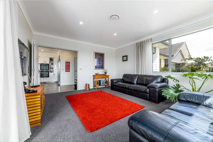 15 Alan Livingston Drive Cambridge_11