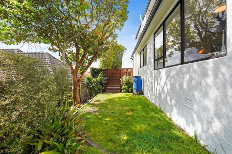 1A Charles Fox Place St Johns_12