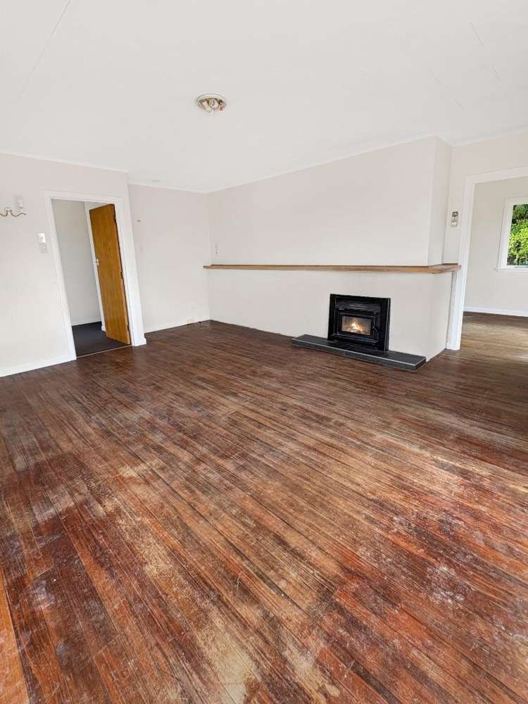 18 Abbotsford road 2124_3