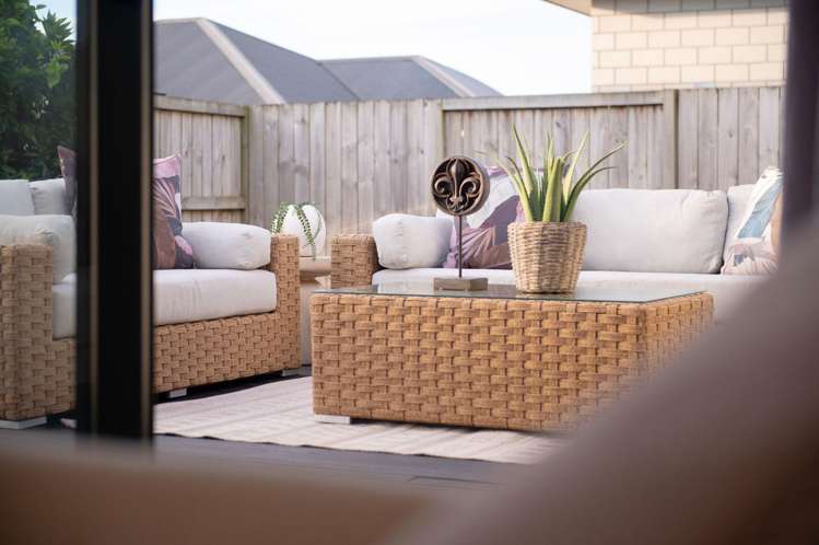 8 Faber Place Rototuna North_12