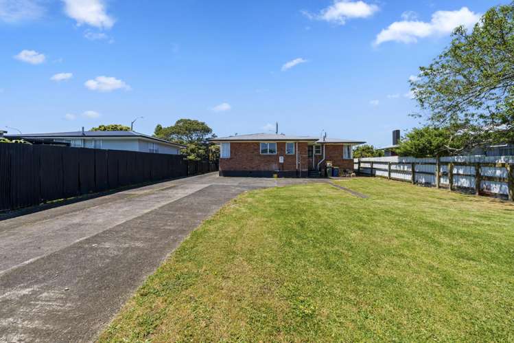 142 Preston Road Otara_4