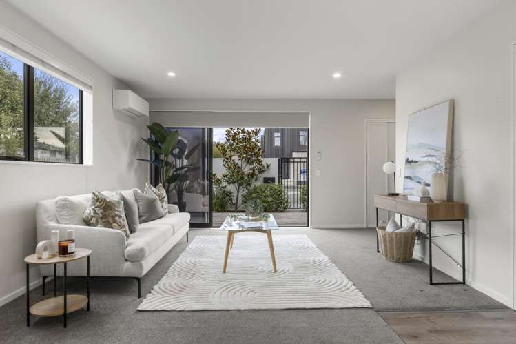 2/162 Springfield Road_1