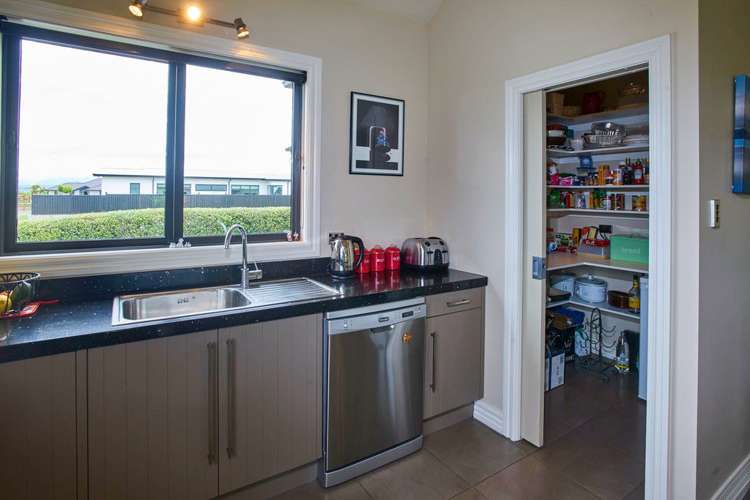 64 Breaksea Street Te Anau_5