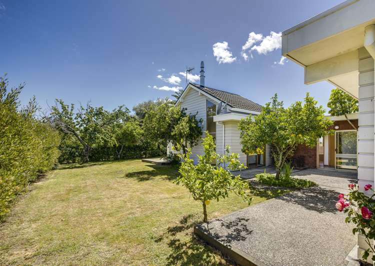 16 Ngarimu Crescent Taradale_20