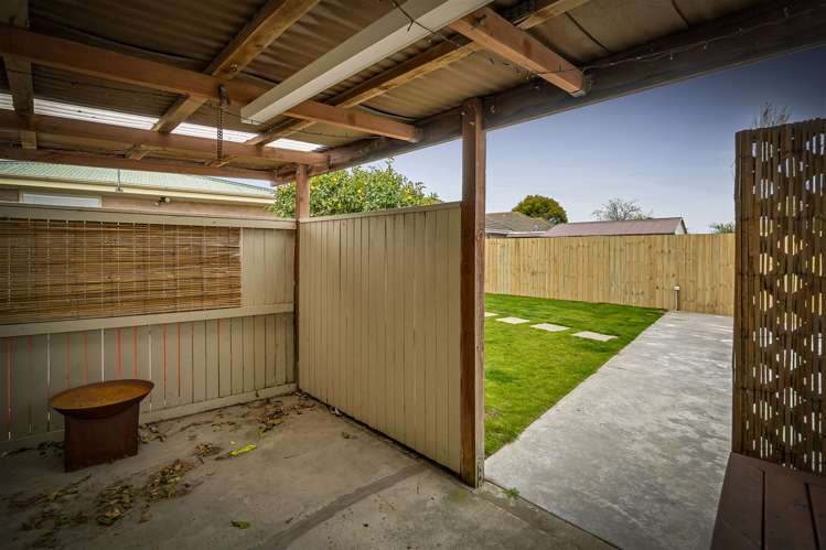 38 Sandown Crescent Aranui_15