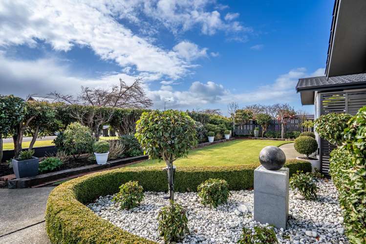 135 Chelmsford Street Windsor_18