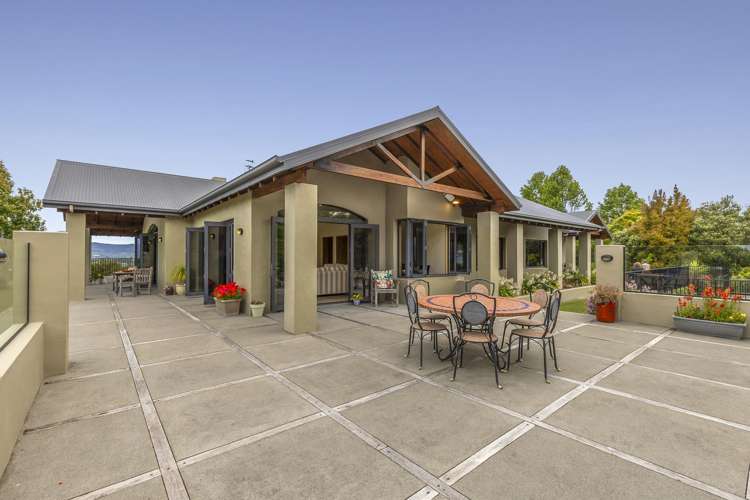 179 The Coastal Highway Redwood Valley_8