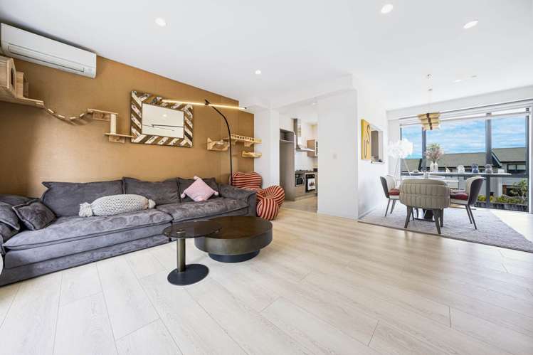 40/22 Northcross Drive_3