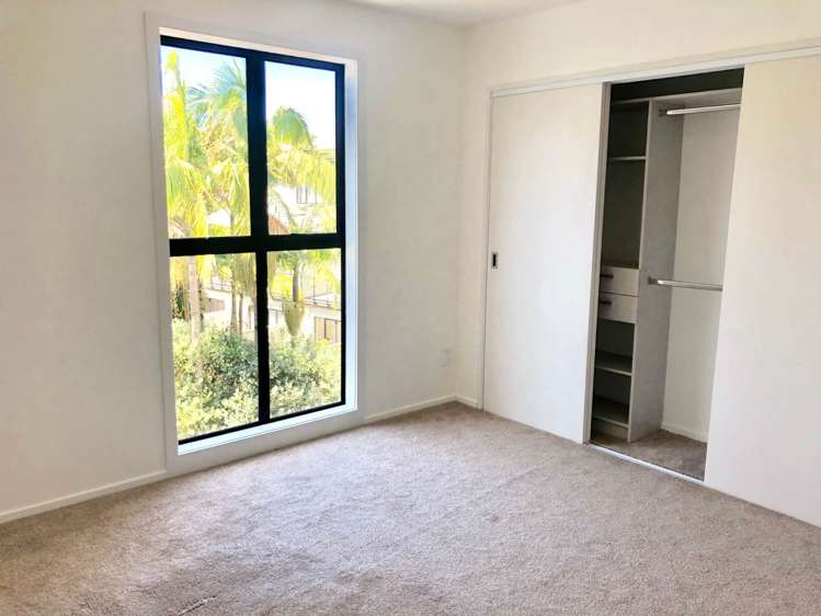 15/17 Lyon Avenue Mount Albert_12