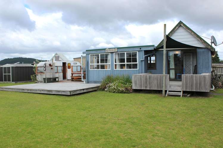 104 Ngaio Drive Matarangi_16