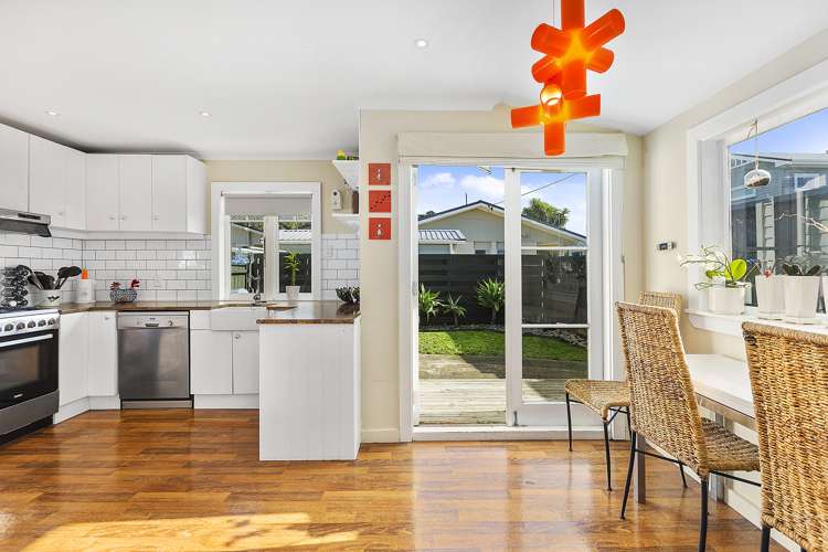 16 Mantell Street Seatoun_6