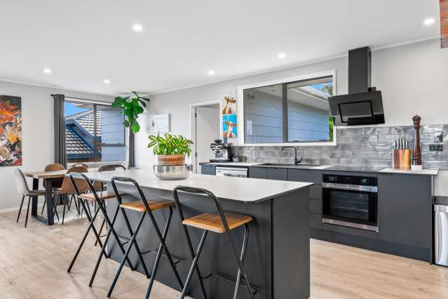 2/114 Kervil Avenue Te Atatu Peninsula_3