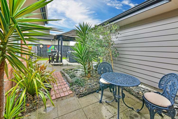 42 Stranraer Crescent Wattle Downs_17