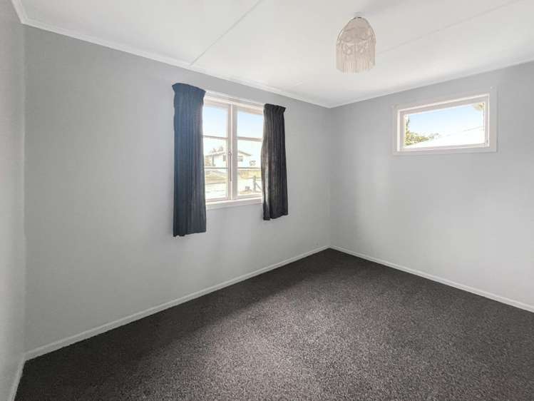 13 Stirling Place 11139_6