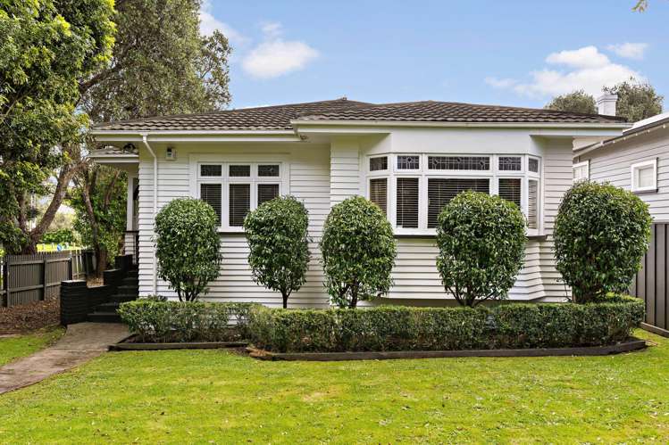 37 Ferryhill Road Epsom_12