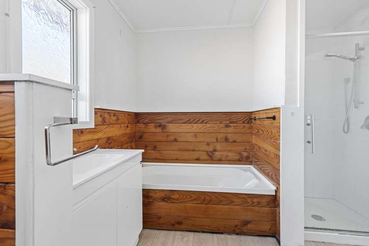 25 Brookes Terrace Waitara_13