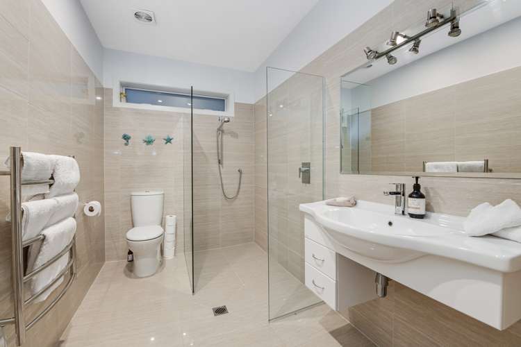 3 Claude Road Stanmore Bay_19