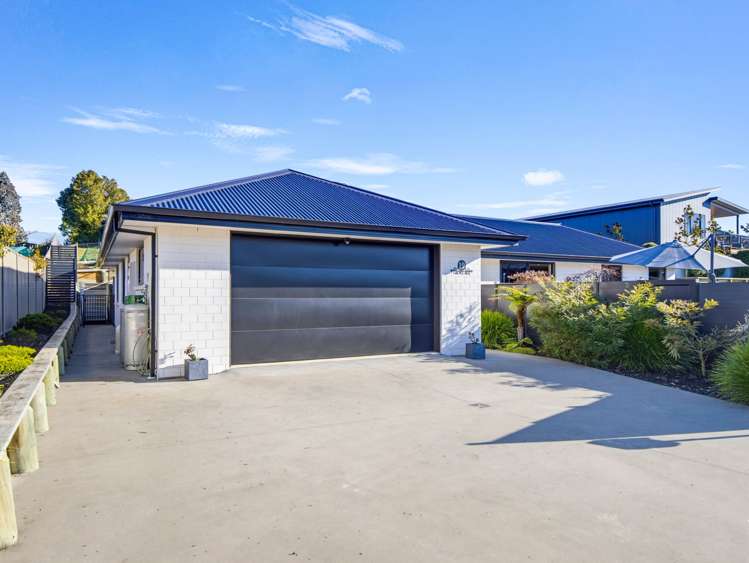 19 Grove Avenue Weston_28