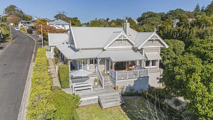 62 Gilbert Street New Plymouth_30
