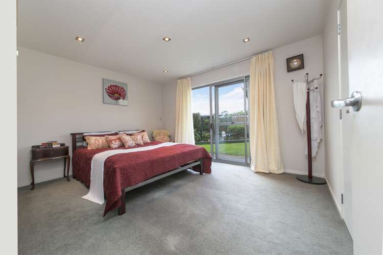 20 Onedin Place Titirangi_8