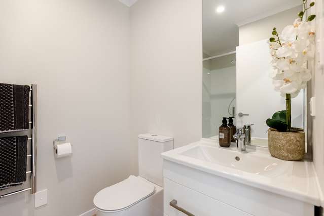 2 Equine Way Brookfield_2