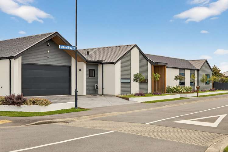 1 Vahsel Bay Place Wigram_30